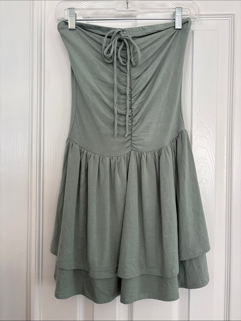 See You Monday Sage Green Tiered Strapless Dress Rayon stretch Womens Medium NWT